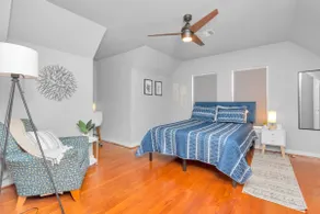 Sleeps 10 | Hot Tub | Downtown + Medical Center - Image 2