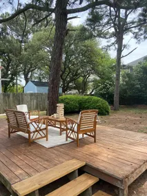 Cozy beach cottage! One block to the beach! - Image 3