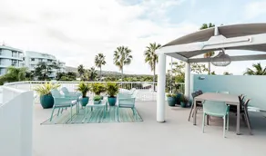 Chic Noosa riverside apt with great facilities - Image 3