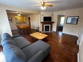 Maple House - Image 2