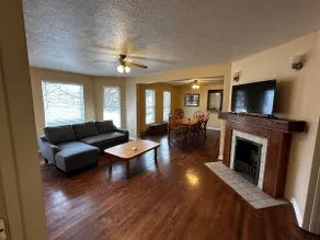 Maple House - Image 3