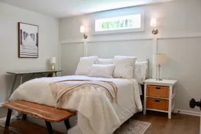 Coastal luxury in small town - Image 4