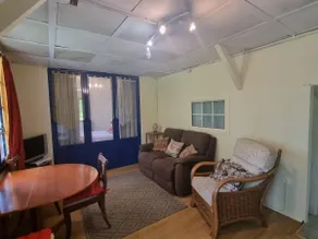 Lakeside cabin for 4 people - Image 2
