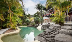 Boambee Valley Retreat. - Image 4