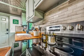 ⁂ Sunset Cottage | .25 miles from Brow Park⁂ - Image 5