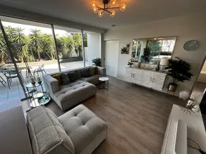 Stylish Large 2Bed2Bath Apartment - Image 4