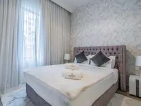 Chic 1BR in Park Heights 2 - Dubai Hills - Image 2
