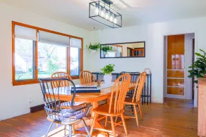 Harding Lakeside Getaway| 8 bedroom sleeps 16! - Image 2