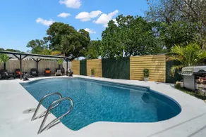 Comfort, Fun, & Relaxing Pool & Hot Tub Oasis! - Image 2