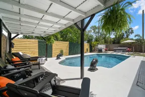 Comfort, Fun, & Relaxing Pool & Hot Tub Oasis! - Image 5
