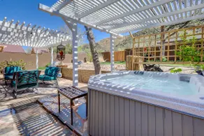 Cozy Toquerville Home w/Hot Tub - Image 2