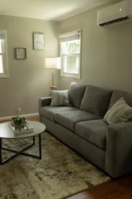 Cute apartment #2 near hospital and Ball State - Image 2