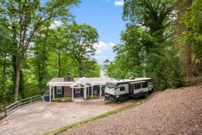 Cozy Lakefront Home w/ Boat Dock - Image 3