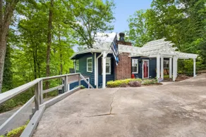 Cozy Lakefront Home w/ Boat Dock - Image 5