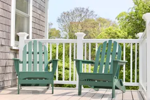 Honeysuckle Suite with AC & Deck - Image 3