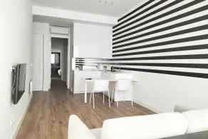 Newly Opened Alameda Home - Image 4