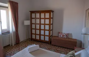 Apartment in a historic building - Image 5