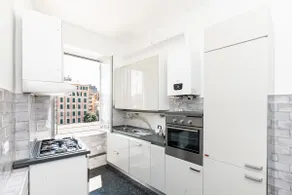 (Aquarium) Bright and Elegant Accommodation in the City Center - Image 4
