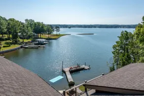 Luxury Lakehouse! Sleeps 15, Pets Welcome! - Image 5
