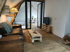 Studio in the attic - Image 5