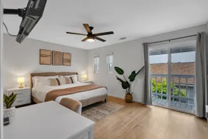Walk to Beach | Centrally Located | Pet Friendly! - Image 2