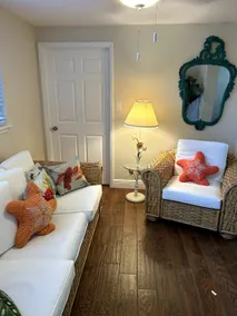 Hibiscus House - Image 4