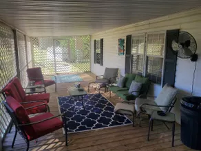 Lakeshore Lookout: Lakefront Home Lake Greenwood - Image 5