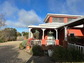 Crestwood Country Guest Suite - Image 2