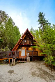 A-frame Cabin Near Mount Rainier with Hot Tub - Image 4