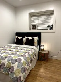Contemporary 2 Bedroom Suite in Mount Pleasant - Image 5