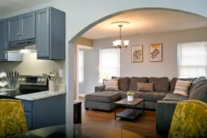 Downtown Gem 2 Br w Spacious Yrd - Image 2