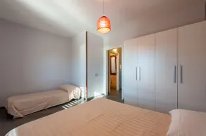 Sea View Apartment - Image 5