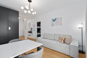anyTIME: Superior 2 Apartment in Friedrichshafen - Image 2