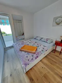 Three bedrooms family apartment with sea view Sveti Stefan - Image 3