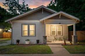 Renovated 2 BR, 3 blks to Square - Image 2
