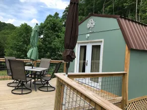 Trees Cabin - Image 2