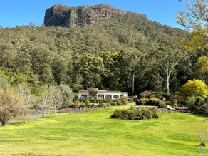 Private luxury in the mountains with running creek - Image 4