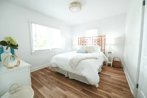 Bekah’s Bay Bungalow lll - Image 3