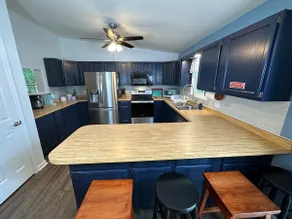 Serenity - Waterfront 3 Bed, 2 Bath, Water Toys, EV Charger - Image 4