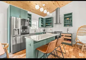 Lake Lure Stay and Play - Image 5