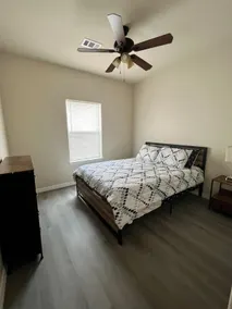 Cozy Home in the Heart of Durant - Image 5