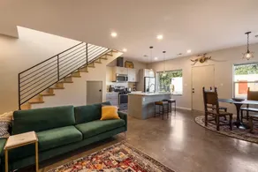 Executive Living+Downtown - Image 2