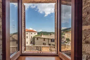 Casa del Castello, charming flat with village view - Image 2