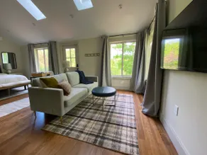Birdie's Nest Guesthouse - Image 3