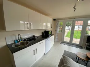 Sunny Side Guest House - Near The Beach - Image 3