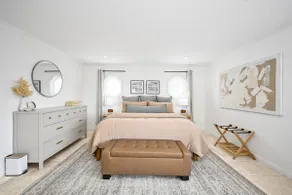 Coastal Haven in Laguna Beach on Pacific Coast Hwy - Image 3