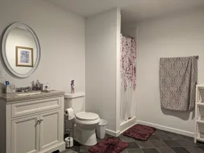 Cozy Guest Suite In Roswell - Image 4