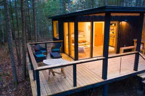 National Forest Lakeside Retreat - Image 3