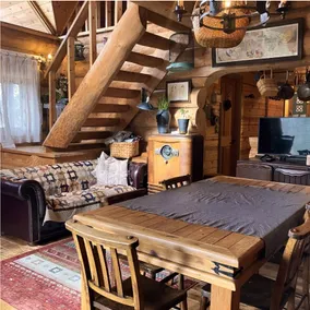 Authentic Canadian Log House/Deja Vu/7 ppl - Image 4