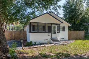 Spotless Zen Stay • Close to Downtown and Springs - Image 2